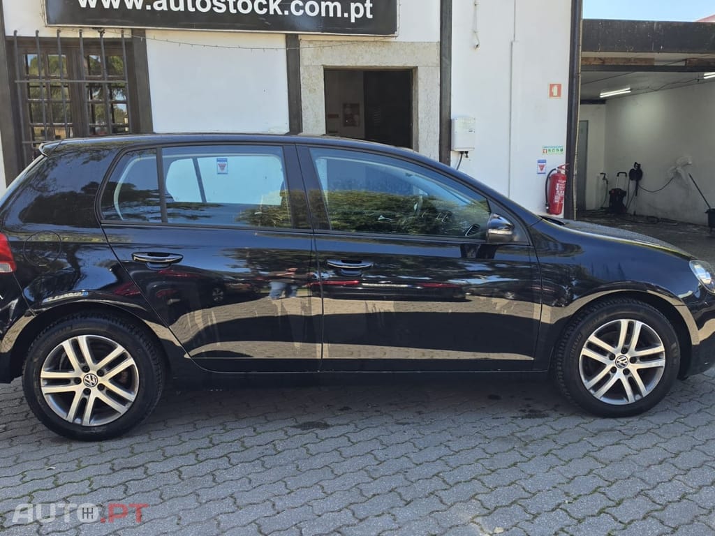 Volkswagen Golf 1.6 TDi Confortline