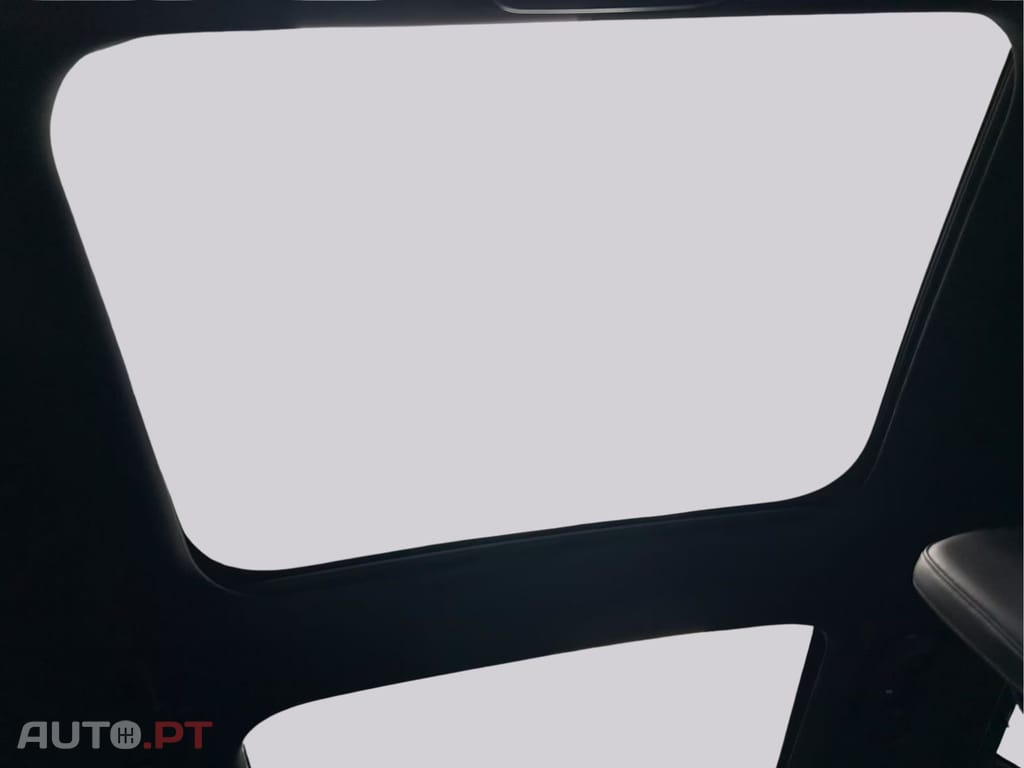 Mercedes-Benz E 220 d T AMG I.V.A DEDUTÍVEL