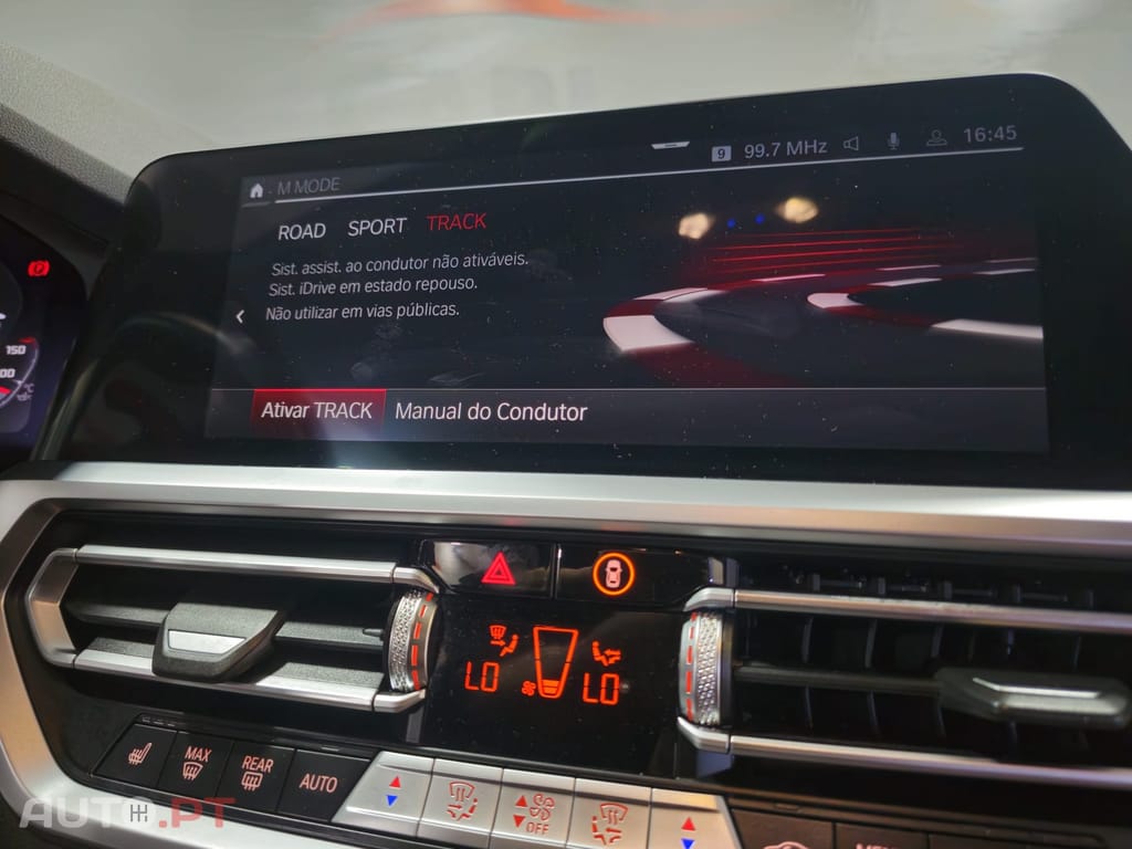 BMW M4 Competition M xDrive