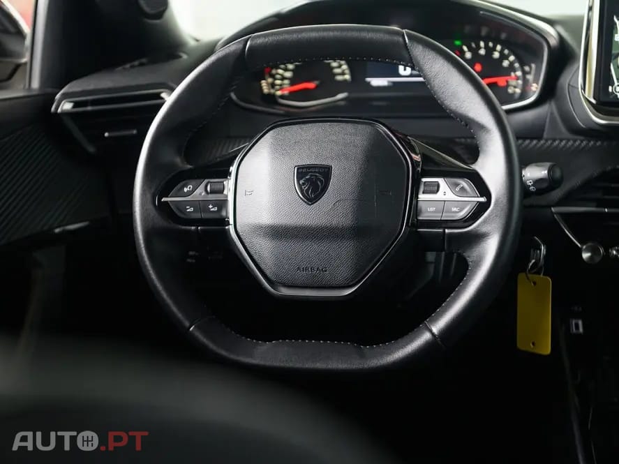 Peugeot 2008 1.2 PureTech Style