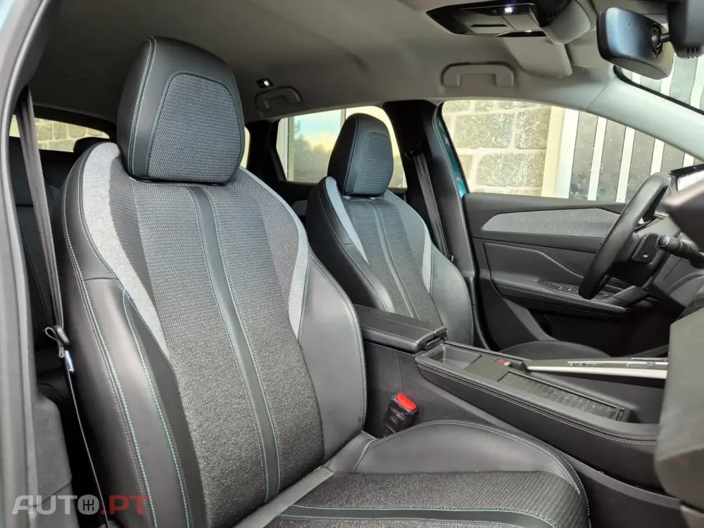 Peugeot 308 SW BlueHDi 130 EAT8 Allure