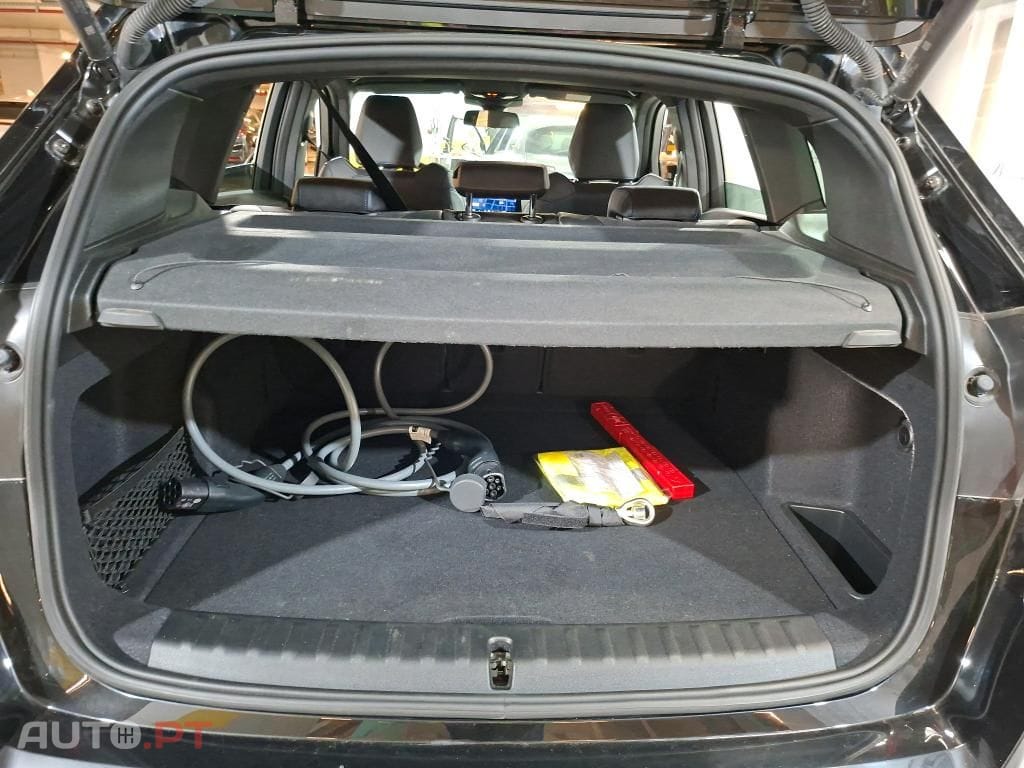 BMW iX1 xDrive30