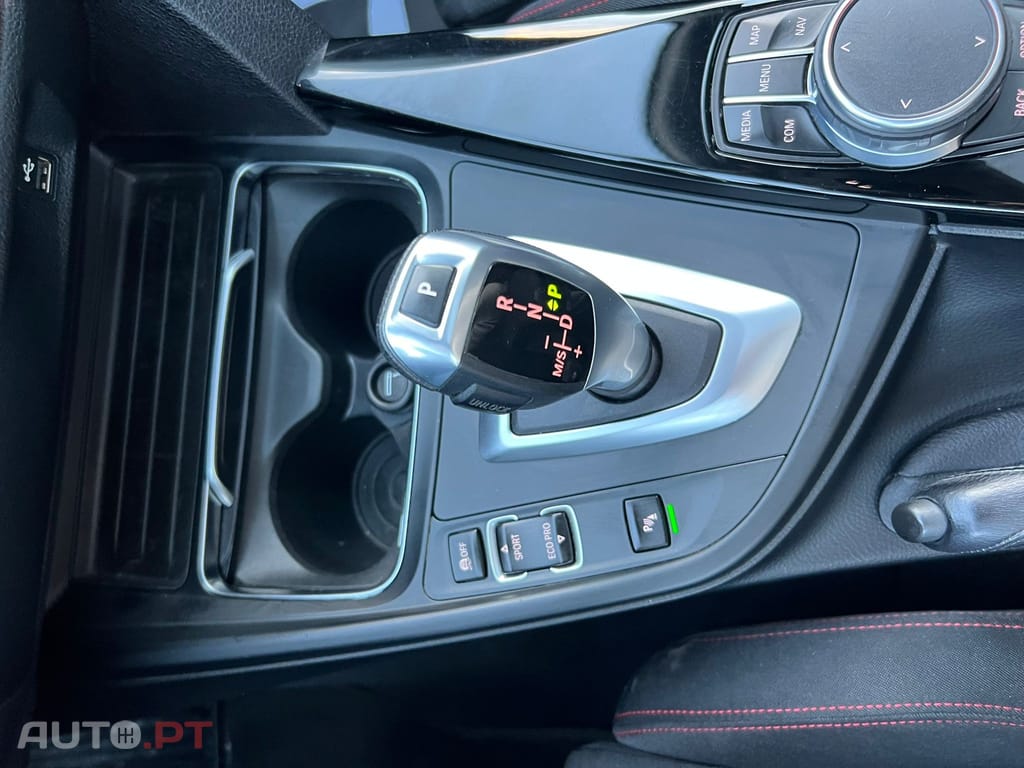 BMW 320 d Touring Pack M Auto