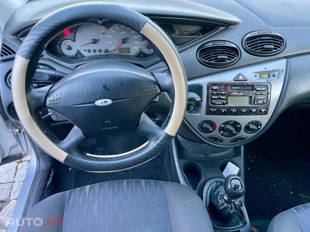 Ford Focus FOCUS