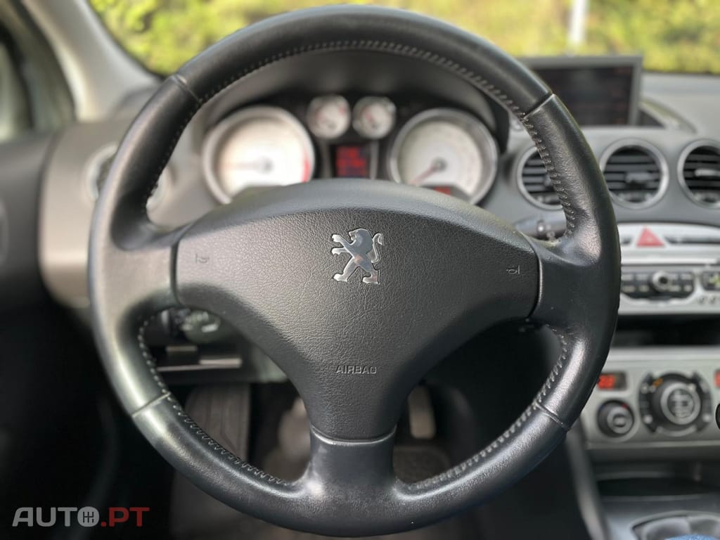 Peugeot 308 SW 1.6 HDi Premium CVM6