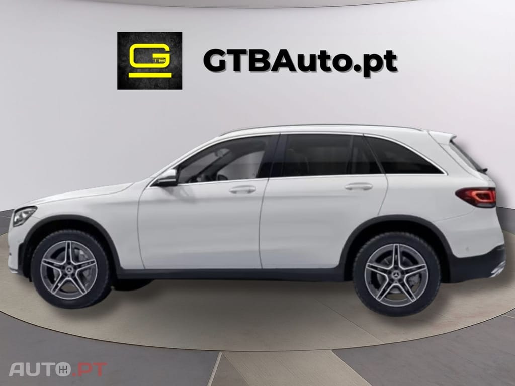 Mercedes-Benz GLC 300 de 4M AMG 