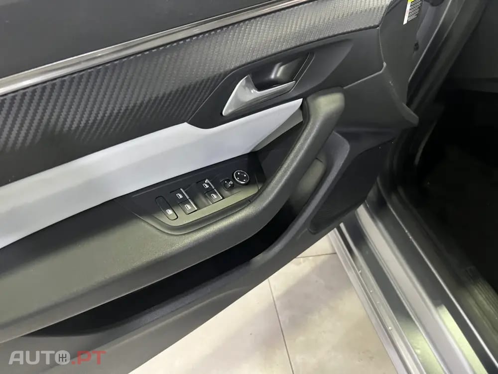 Peugeot 508 SW 1.6 Hybrid Allure Pack e-EAT8