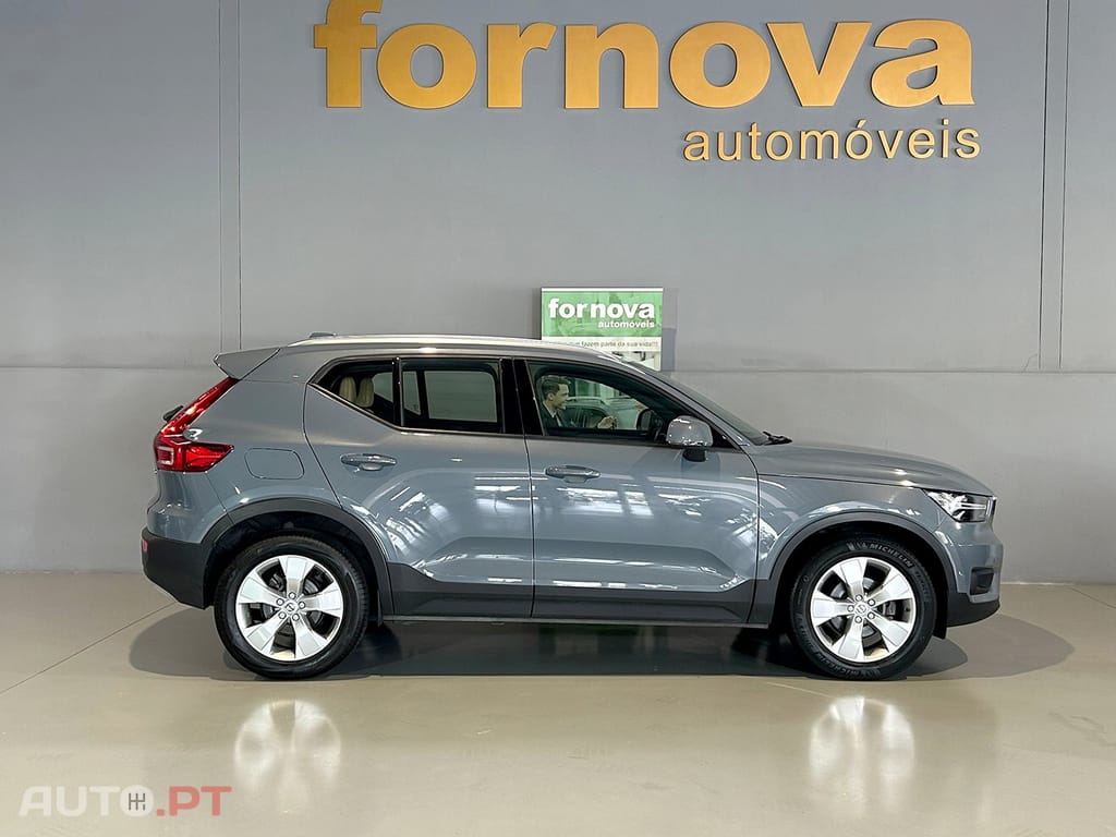 Volvo XC40 2.0 D3 Geartronic Momentum Plus