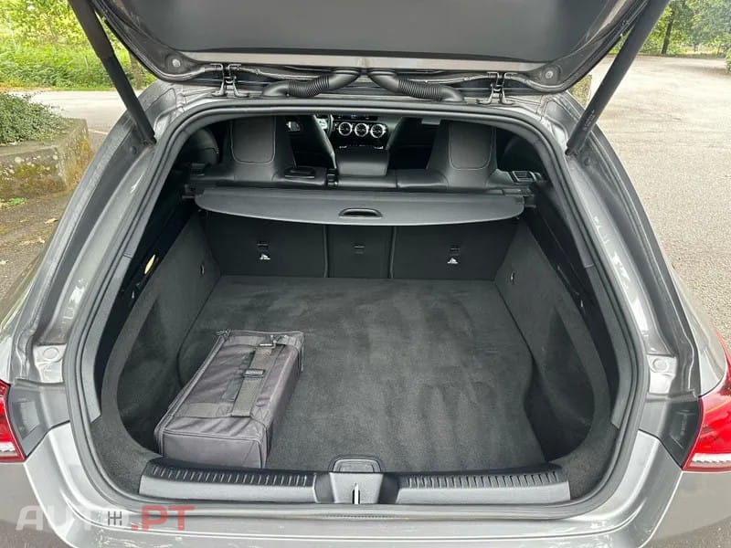 Mercedes-Benz CLA 250 e AMG Line