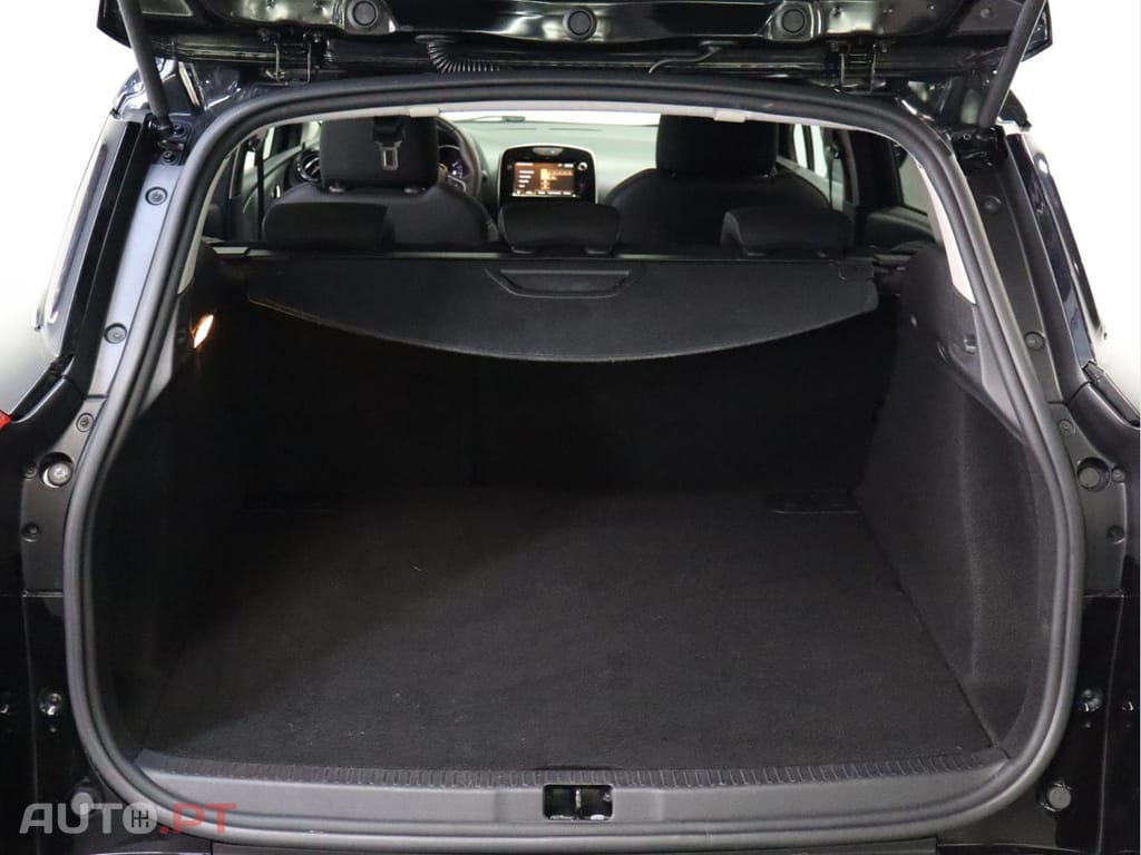 Renault Clio 0.9 TCe  Limited Sport Tourer