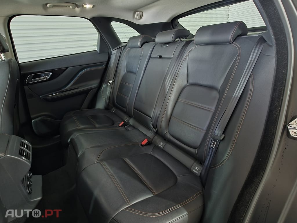 Jaguar F-Pace 2.0 i4D R-Sport
