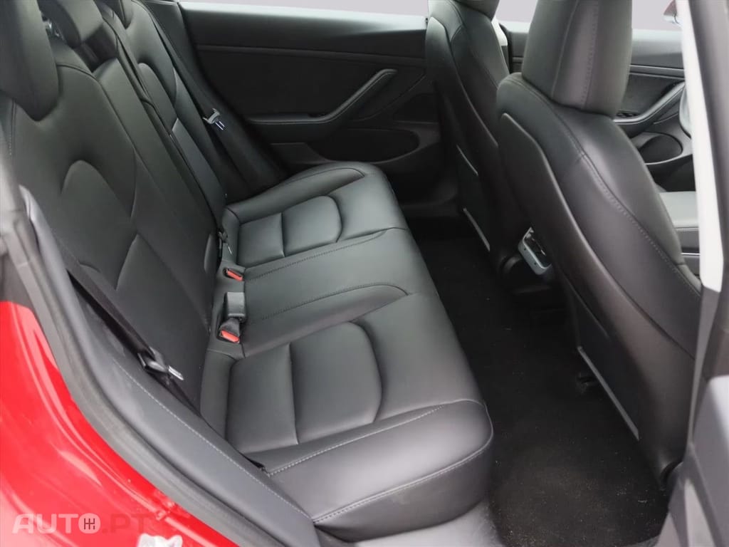 Tesla Model 3 Standard RWD I.V.A DEDUTÍVEL