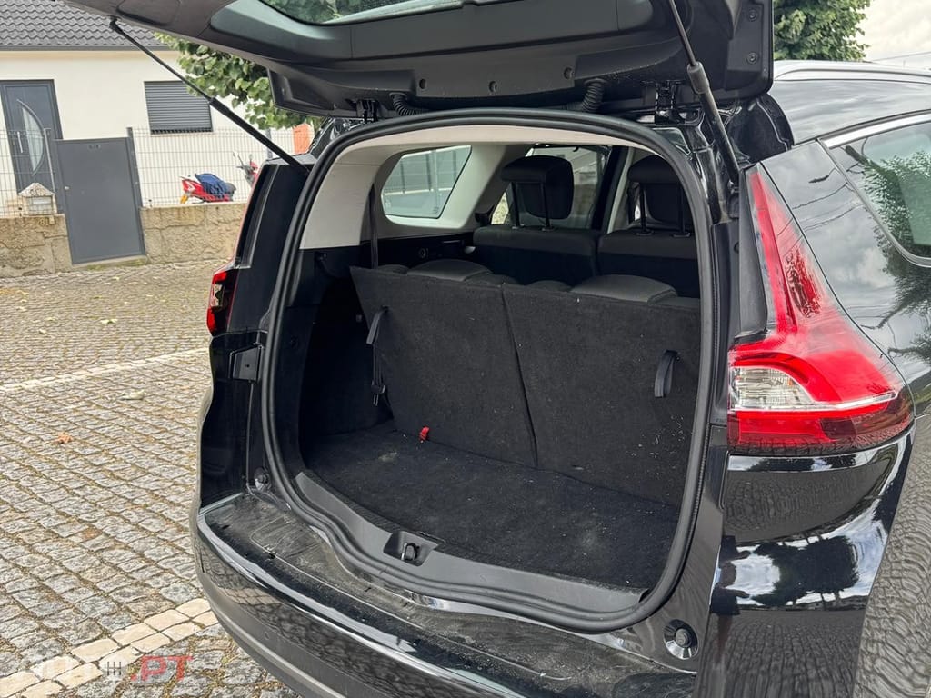Renault Scénic 1.5 dCi Bose Edition EDC SS
