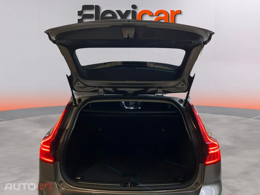 Volvo V60 2.0 D3 Momentum Plus Geartronic