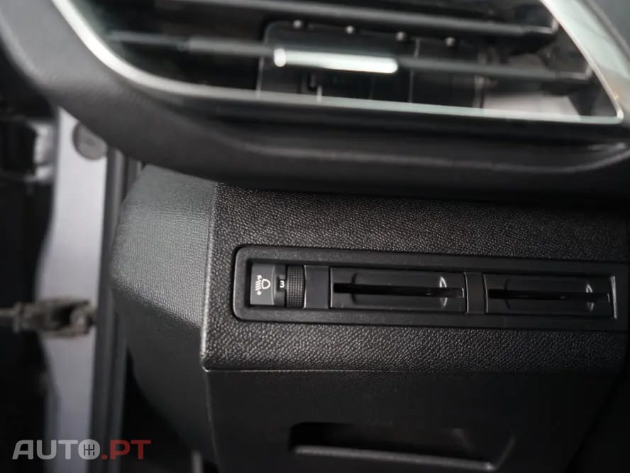 Peugeot 5008 1.5 BlueHDi Allure EAT8