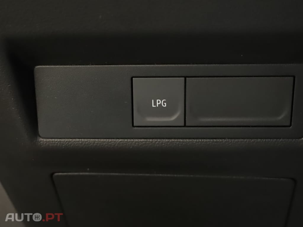 Renault Captur Captur 1.0 TCe Techno Bi-Fuel