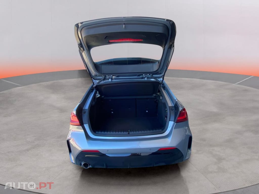 BMW 116 d Pack Desportivo M