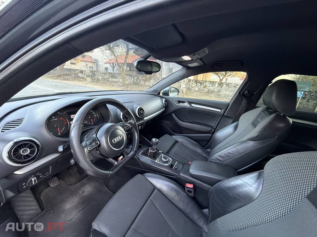 Audi A3 Sportback 2.0 TDi S-line