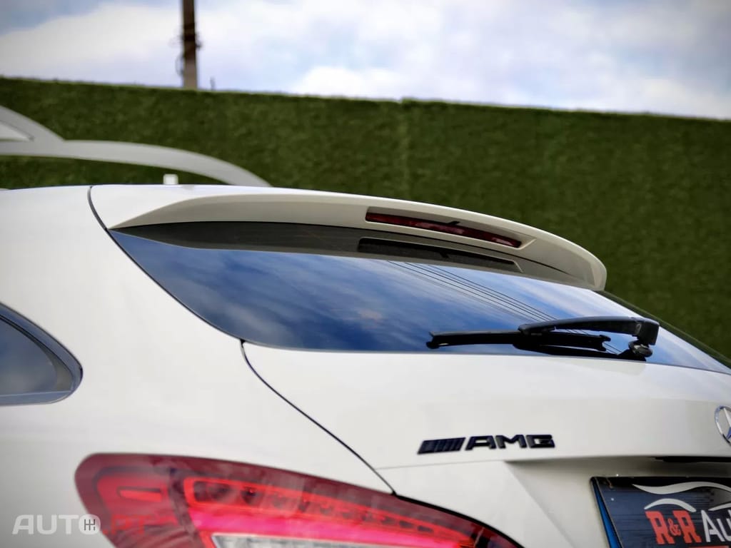 Mercedes-Benz CLA 200 d Shooting Brake AMG Line Aut.