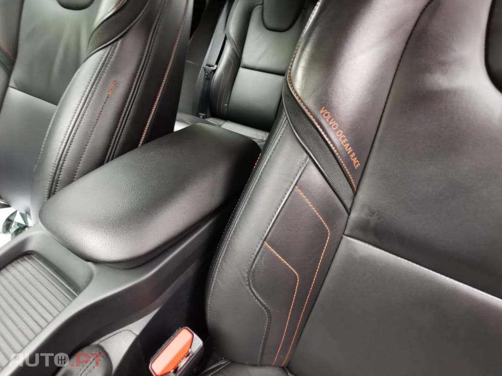 Volvo V40 ocean race D4