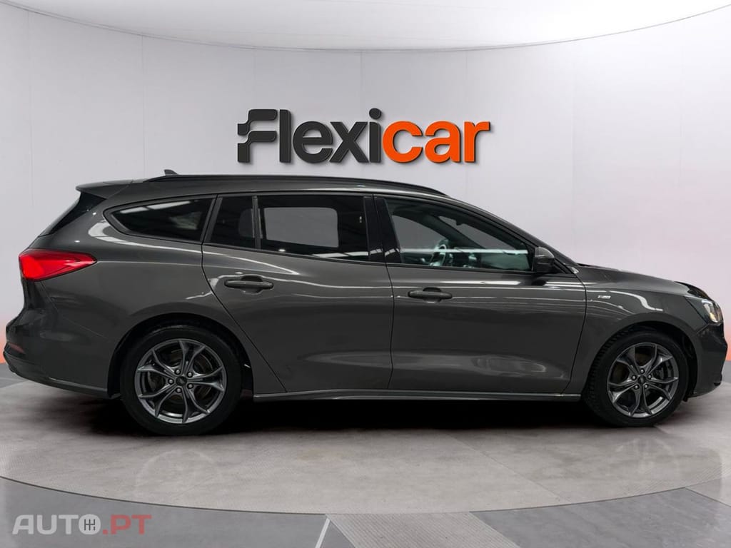 Ford Focus SW 1.0 EcoBoost ST-Line