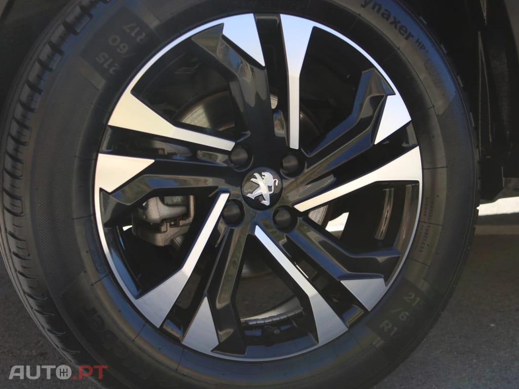 Peugeot E-2008 Allure Pack