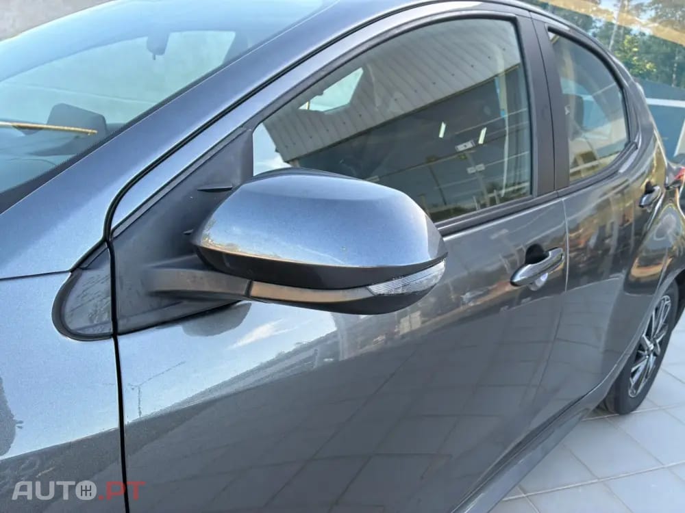Toyota Yaris 1.5 HSD Exclusive+Pack Luxury