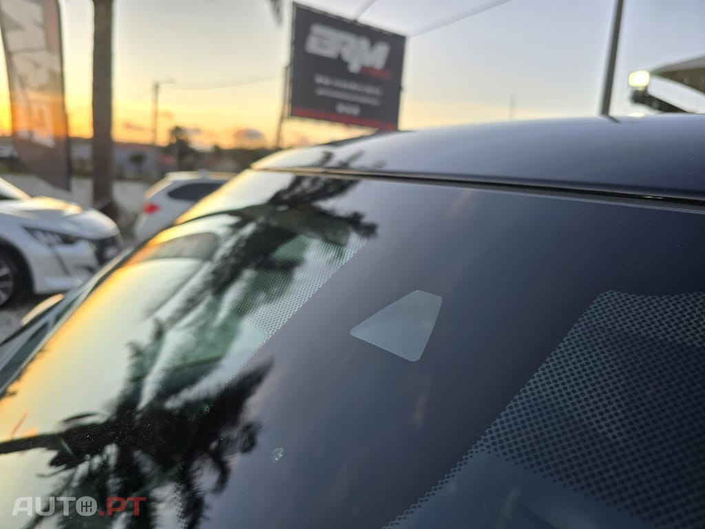 MINI Countryman Cooper SE Premium Essential Auto