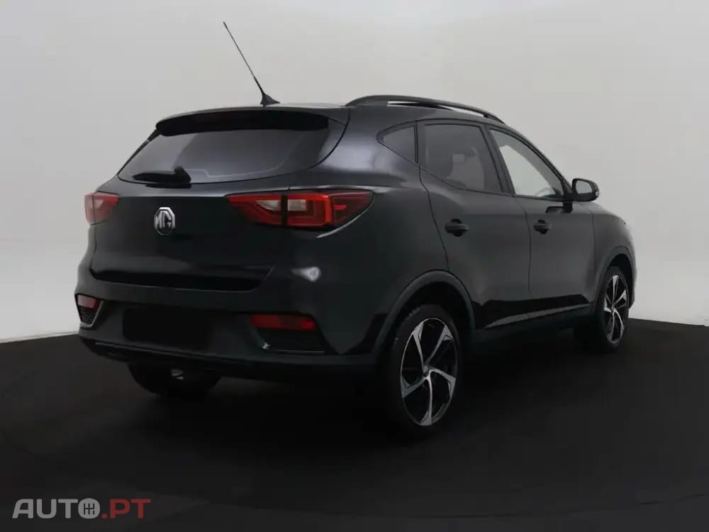 MG ZS EV 44.5 kWh Luxury