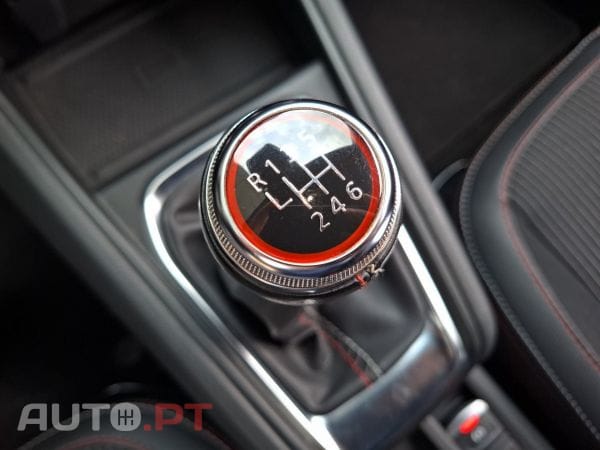 Renault Captur 1.0 TCe 90 RS Line