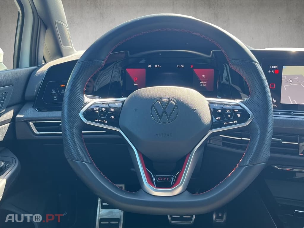 Volkswagen Golf 2.0 TSI GTI DSG