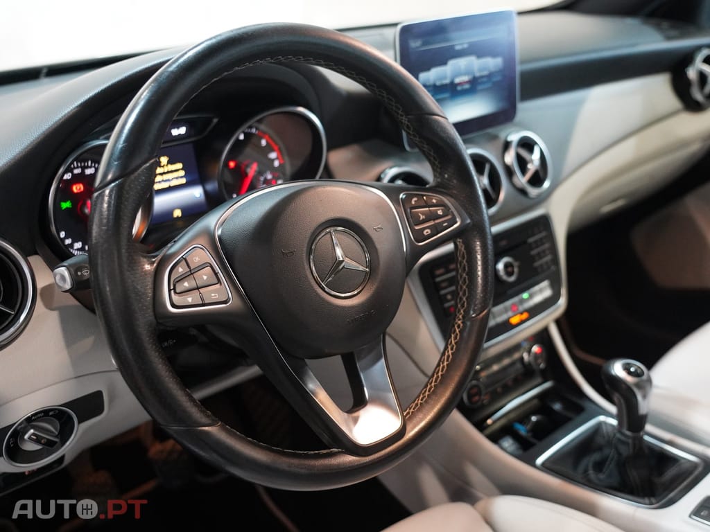Mercedes-Benz GLA 180 CDi Urban