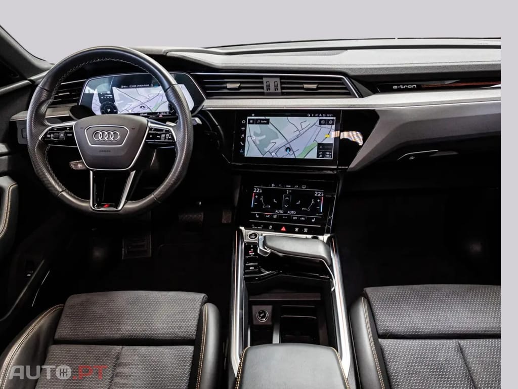 Audi E-Tron I.V.A DEDUTÍVEL 55 S LINE BLACK EDITION