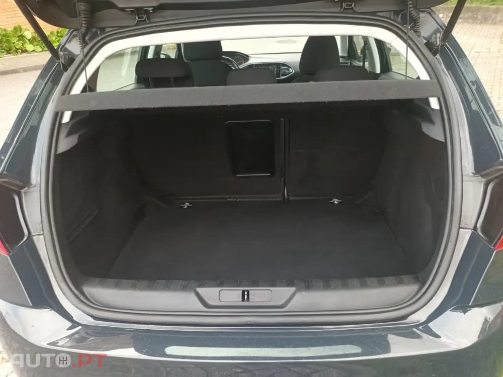 Peugeot 308 1.6 BlueHDi Access