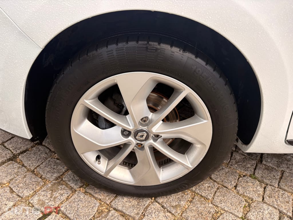 Renault Clio Sport Tourer 0.9 TCE Limited