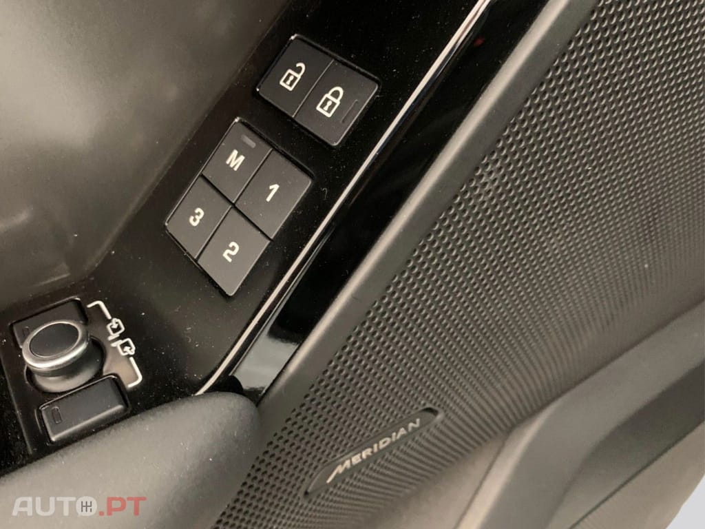 Land Rover Velar P400E AWD Hybrid S I.V.A DEDUTIVEL 