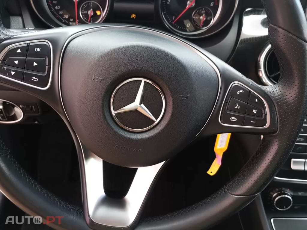 Mercedes-Benz CLA 180 d Shooting Brake