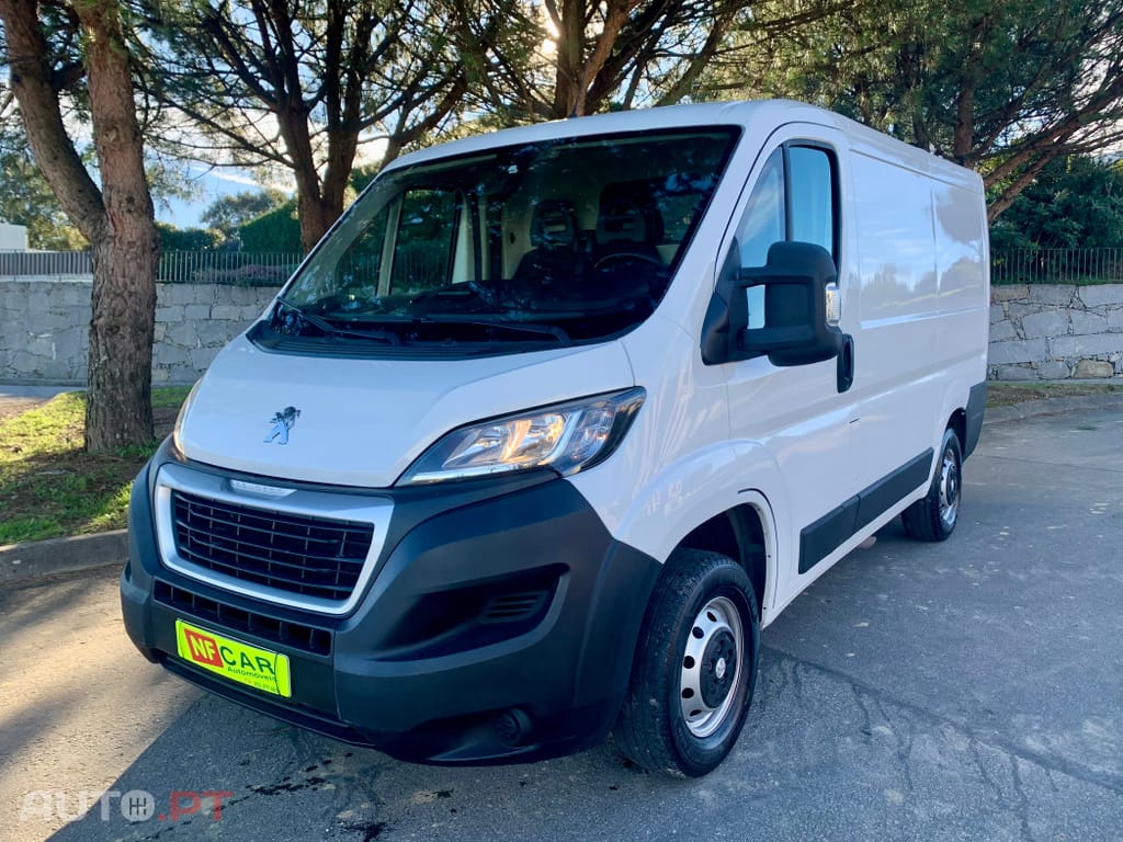 Peugeot Boxer 2.0 BlueHDi 333 L2H2 Pro