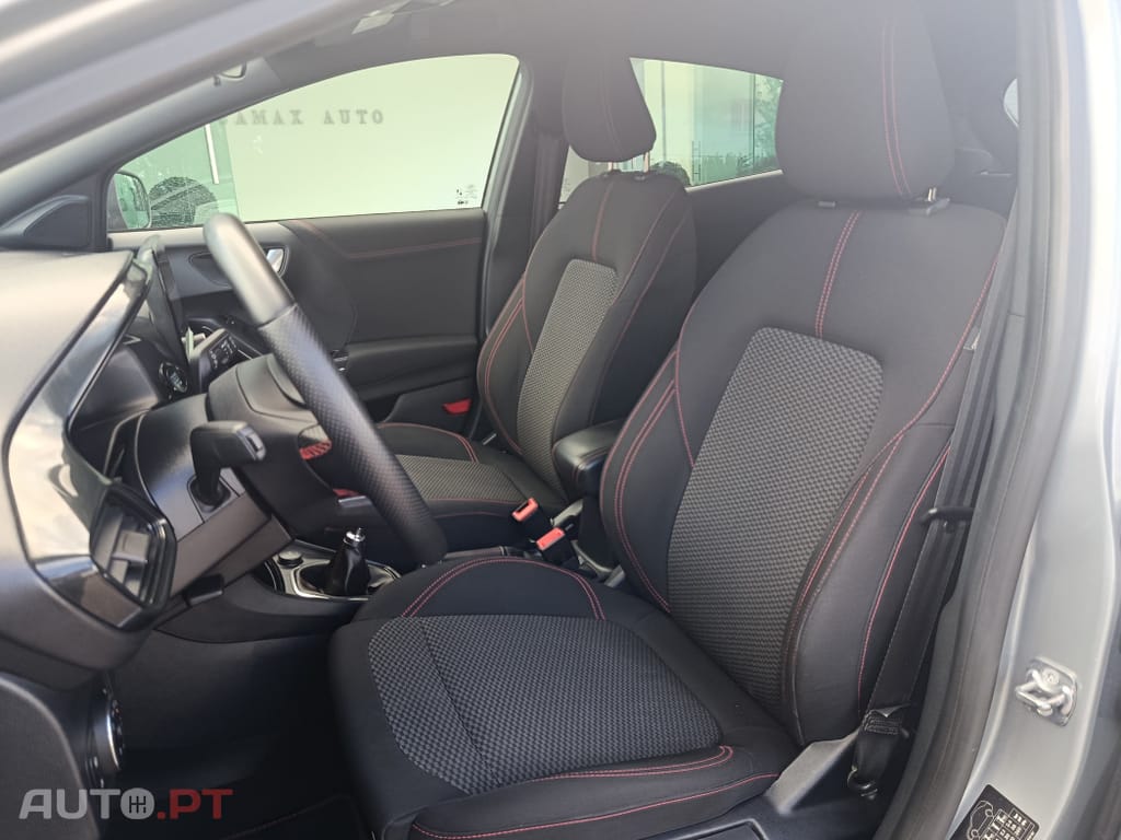 Ford Puma 1.0 EcoBoost MHEV ST-Line