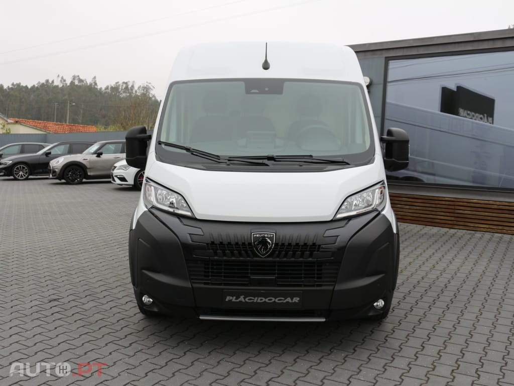 Peugeot Boxer 2.2 BlueHDi 435 L4H2 Pro