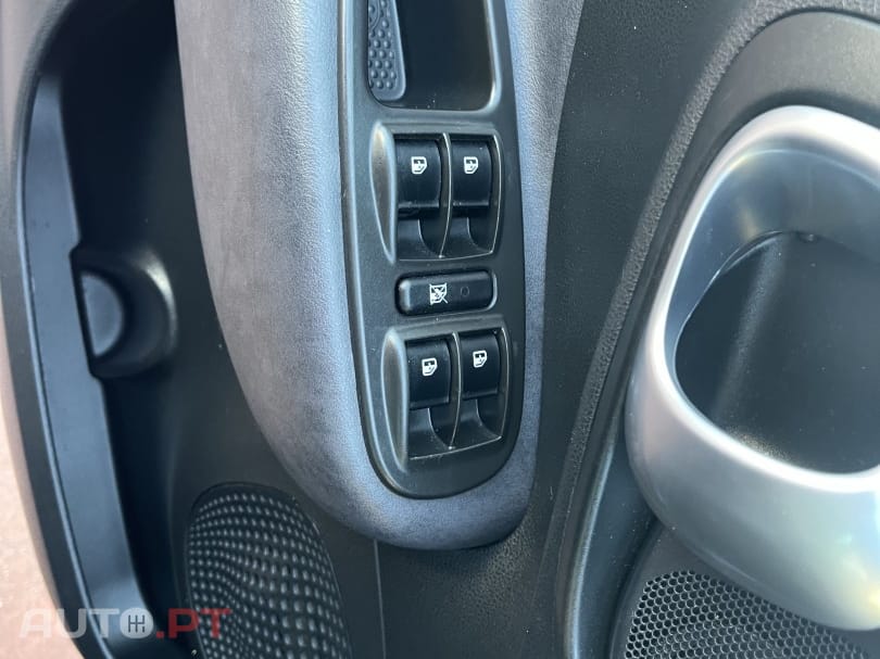 Fiat 500L BI-Fuel Cross