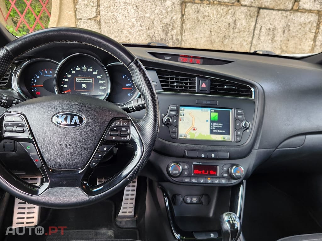 Kia Ceed 1.6 CRDi GT Line