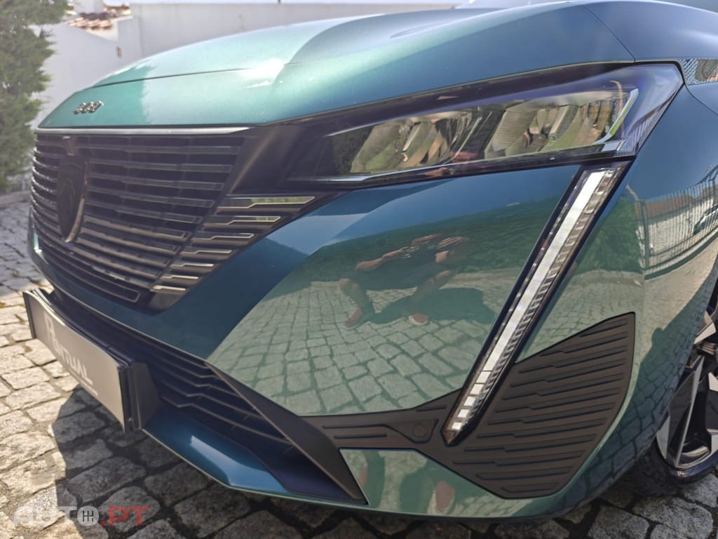 Peugeot 308 SW 1.2 PureTech Allure Full LED EAT8