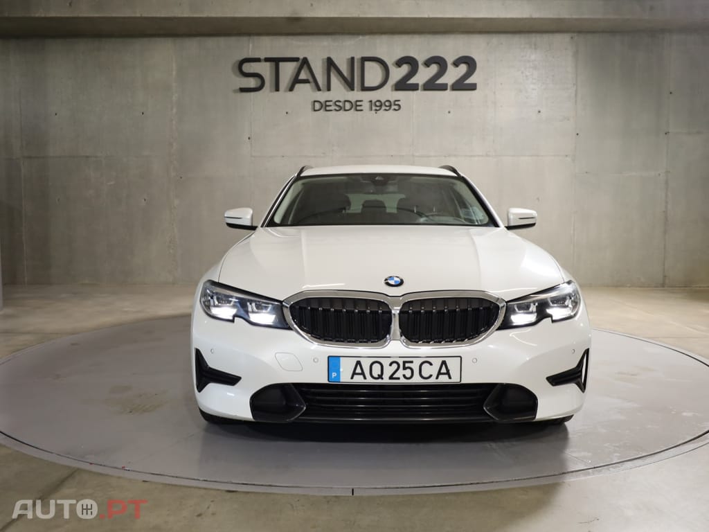 BMW 318 Touring Line Sport Auto