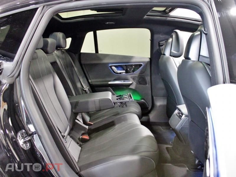 Mercedes-Benz EQE 350 +