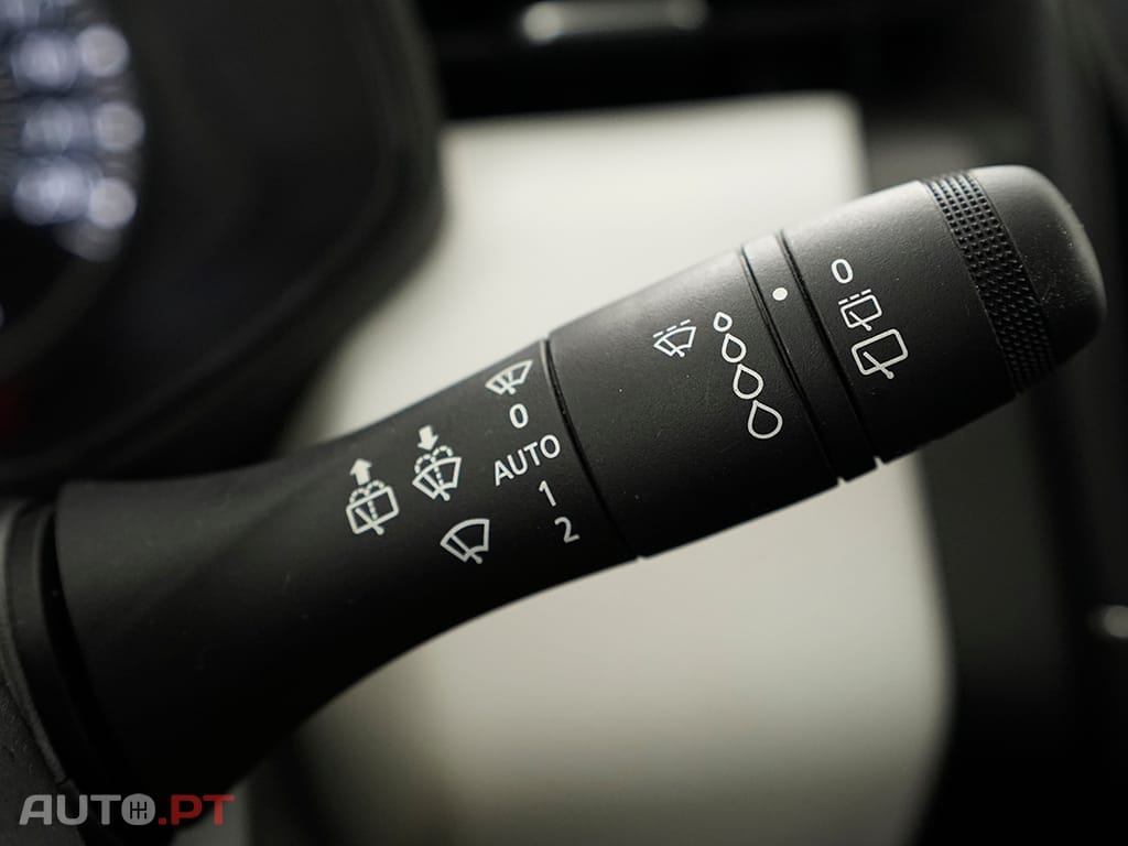 Renault Clio Clio 1.0 TCe Limited Bi-Fuel