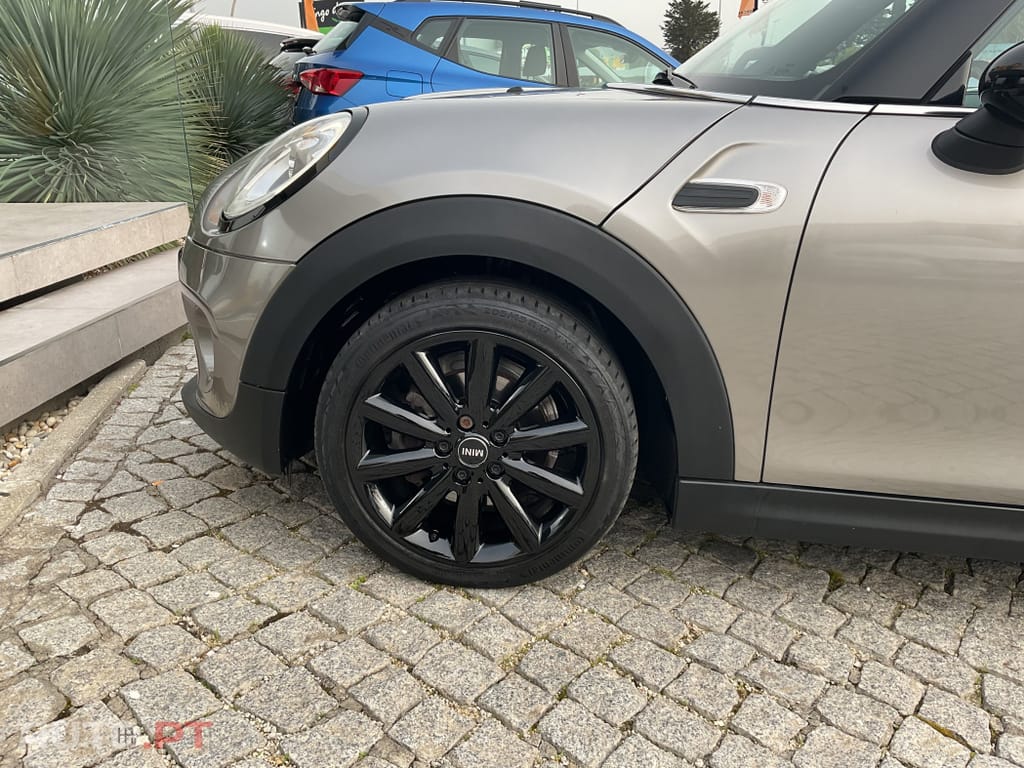 MINI Cabrio Cooper D