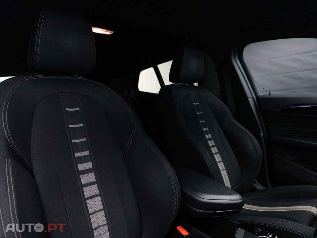 BMW X2 16 d sDrive Auto