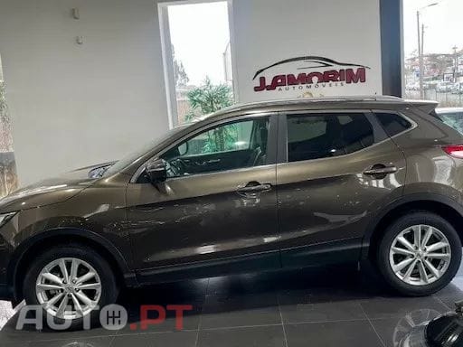 Nissan Qashqai 1.5 dCi Tekna Premium 17