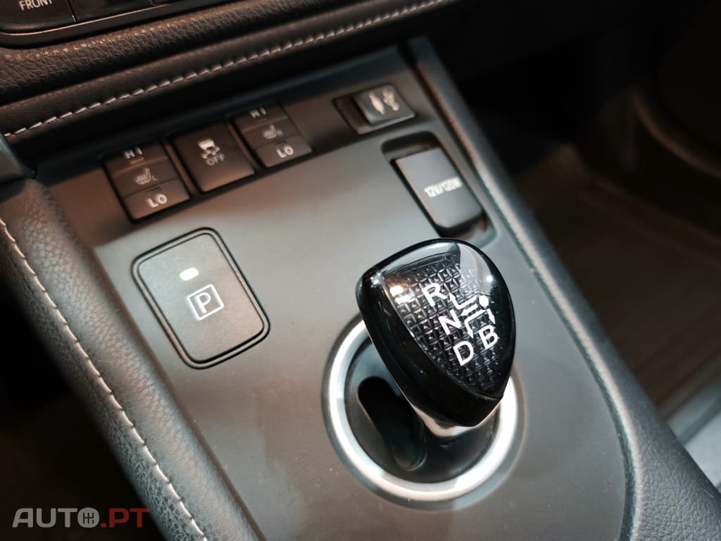 Toyota Auris Touring Sports 1.8 HSD Exclusive+Navi